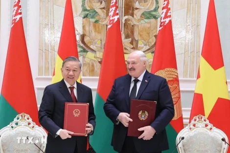 Tuyên bố chung về việc thiết lập quan hệ Đối tác Chiến lược Việt Nam - Belarus