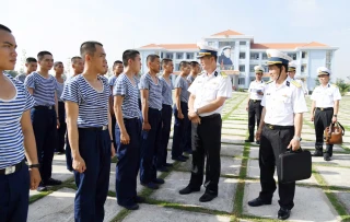 Bộ Tham mưu Hải quân kiểm tra công tác huấn luyện chiến sĩ mới tại vùng 2