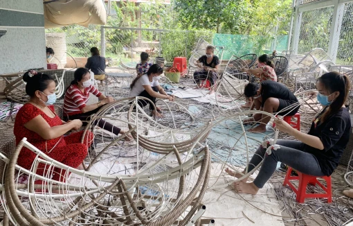 Huy động nguồn lực chăm lo cho người nghèo