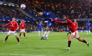 Chelsea thắng nhọc MU để bảo toàn tấm vé dự cúp C1