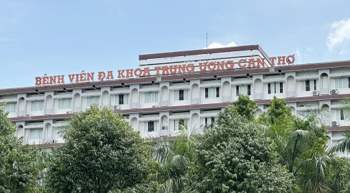 Tài xế trong vụ nổ súng ở Vĩnh Long bị liệt nửa người, còn mảnh vỏ đạn trong não