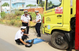 Đảm bảo trật tự, an toàn giao thông đường thủy nội địa