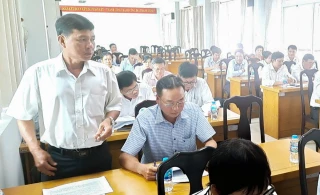 Hội Nông dân tỉnh lấy ý kiến dự thảo Nghị quyết sửa đổi, bổ sung một số điều của Hiến pháp năm 2013