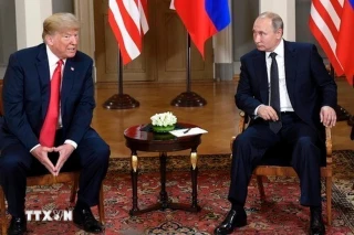 Lãnh đạo Nga-Mỹ điện đàm thảo luận giải pháp chấm dứt xung đột Ukraine