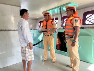 Nỗ lực đảm bảo trật tự, an toàn giao thông