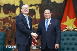 Thủ tướng Phạm Minh Chính đề nghị PowerChina hỗ trợ Việt Nam phát triển công nghiệp đường sắt