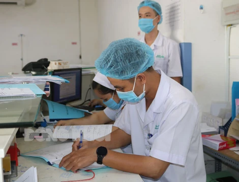 Tăng cường công tác giám sát, khám, phát hiện, điều trị ca bệnh Covid-19