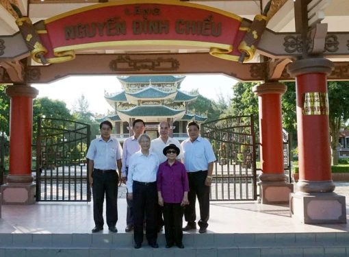 Miền quê ấm áp - Hồi ức về một chuyến công tác cùng Chủ tịch nước Trần Đức Lương