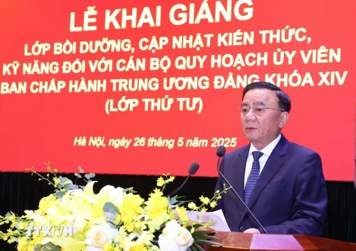 Khai giảng Lớp Bồi dưỡng cán bộ quy hoạch Ủy viên Trung ương Đảng khóa XIV