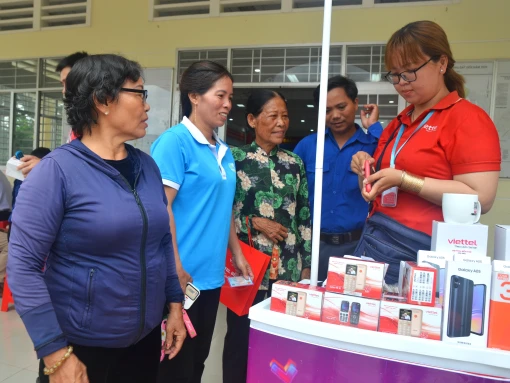 Viettel góp phần xây dựng chính quyền điện tử, đô thị thông minh và chuyển đổi số