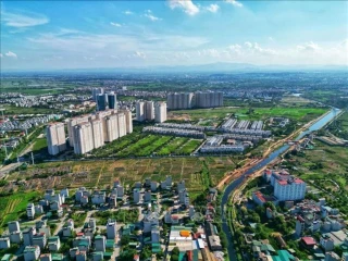 Khẩn trương hoàn thiện dự thảo các văn bản quy định về chức năng, nhiệm vụ, tổ chức bộ máy chính quyền địa phương