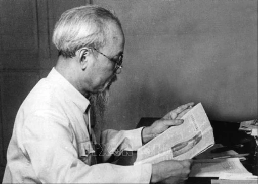 Chủ tịch Hồ Chí Minh với nền báo chí cách mạng Việt Nam