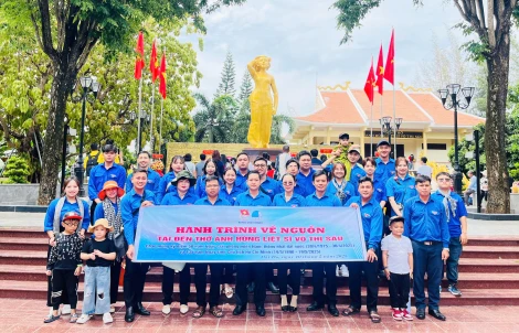 Hành trình về nguồn tại Đền thờ Anh hùng liệt sĩ Võ Thị Sáu