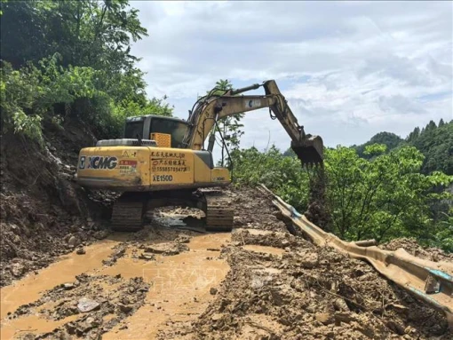 Lở đất nghiêm trọng tại Trung Quốc, Ấn Độ gây nhiều thương vong