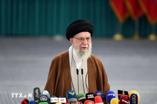 Iran: Lãnh tụ tối cao Ali Khamenei bác đề xuất hạt nhân của Mỹ