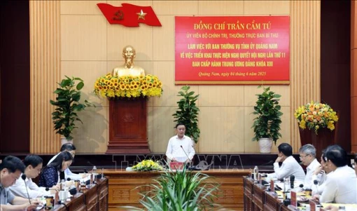 Thường trực Ban Bí thư Trần Cẩm Tú làm việc với Ban Thường vụ Tỉnh ủy Quảng Nam