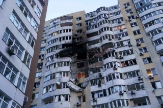 Nga tấn công dữ dội bằng tên lửa và thiết bị bay không người lái vào Kiev