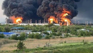 Ukraine tuyên bố ‘tấn công phủ đầu’ thêm hai sân bay khác của Nga