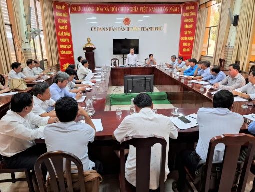 Thạnh Phú họp Ban Chỉ đạo xóa nhà tạm, nhà dột nát