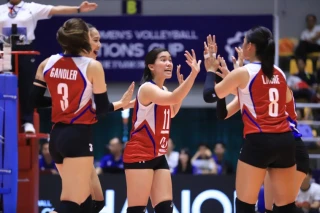 Bóng chuyền nữ Philippines có thắng lợi đầu tiên