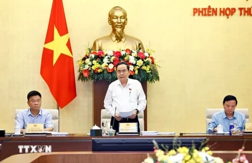 Chủ tịch Quốc hội chủ trì Phiên họp thứ 3 Ủy ban dự thảo sửa đổi Hiến pháp Chủ tịch Quốc hội chủ trì Phiên họp thứ 3 Ủy ban dự thảo sửa đổi Hiến pháp