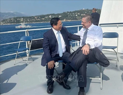 Thủ tướng Phạm Minh Chính gặp Tổng thống Costa Rica Thủ tướng Phạm Minh Chính gặp Tổng thống Costa Rica