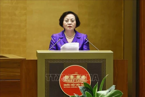 Sau khi sắp xếp, tổng biên chế cán bộ, công chức, viên chức còn 447.657 người Sau khi sắp xếp, tổng biên chế cán bộ, công chức, viên chức còn 447.657 người