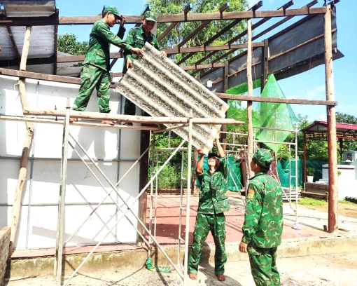 Đồn Biên phòng Hàm Luông gắn kết tình quân - dân nơi biên giới biển