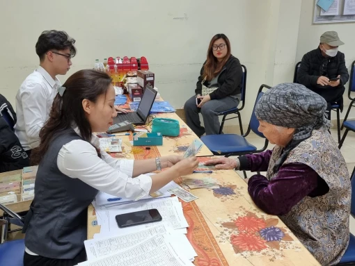 Người cao tuổi không có lương hưu sẽ được nhận trợ cấp hưu trí xã hội 500.000 đồng từ 1-7-2025