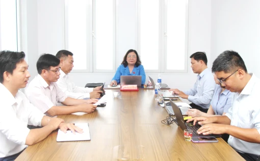 Bí thư Tỉnh ủy - Chủ tịch HĐND tỉnh Hồ Thị Hoàng Yến tiếp công dân lệ kỳ tháng 6 tại huyện Mỏ Cày Nam