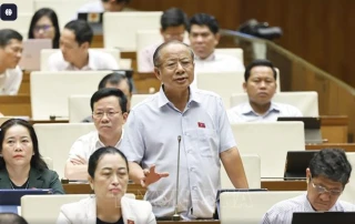 Đại biểu tiếp tục chất vấn dạy thêm, học thêm và giải pháp căn cơ
