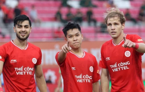 Tiến Linh xuất sắc giành đồng Vua phá lưới V-League 2024/25