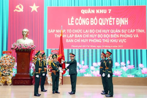 Quân khu 7 công bố sáp nhập Bộ CHQS tỉnh, thành lập Ban Chỉ huy Bộ đội Biên phòng