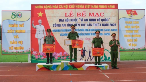 Nhiều hoạt động hướng đến kỷ niệm 80 năm Ngày truyền thống Công an nhân dân