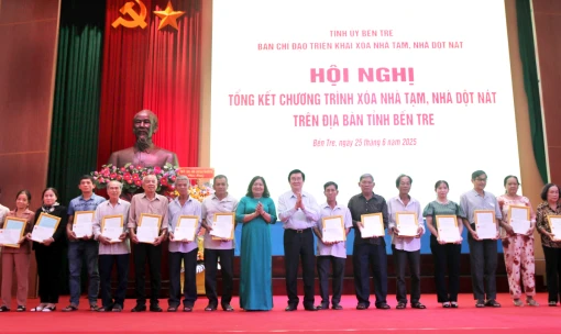 Bến Tre hoàn thành xoá nhà tạm, nhà dột nát năm 2025