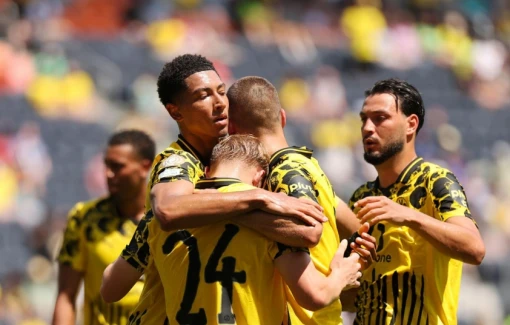 Dortmund thẳng tiến vào vòng 1/8 Club World Cup