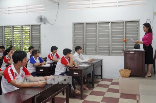 Hơn 12 ngàn thí sinh thi môn đầu tiên của kỳ thi tốt nghiệp THPT năm 2025