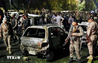 Pakistan: Đánh bom liều chết nhằm đoàn xe quân sự, ít nhất 16 binh sỹ thiệt mạng
