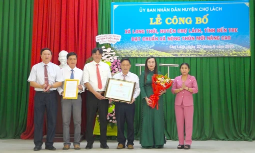 Công bố xã Long Thới đạt chuẩn nông thôn mới nâng cao năm 2025