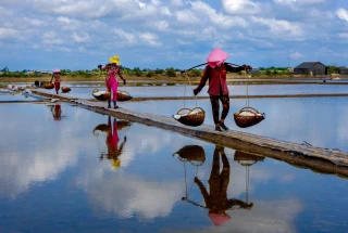 Nơi lòng ta nghĩa nặng tình sâu