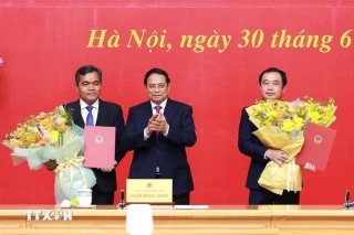 Thủ tướng trao quyết định bổ nhiệm 2 Bí thư Tỉnh ủy làm cán bộ cấp Thứ trưởng